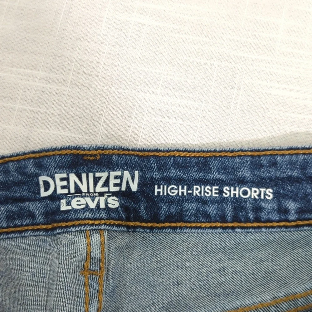 Denizen Levi's high-rise shorts, jean denim cut offs, women's size 10 / 30 - Picture 13 of 15